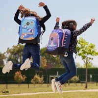 sac à dos ; sac à dos à roulettes ; sac à roulettes ; sac à roulettes primaire ; phosphorescent ; roulettes lumineuses ; recyclé ; bleu ; mer ; vacances ; oiseaux ; plage ; farniente ; sac à dos à roulettes farniente