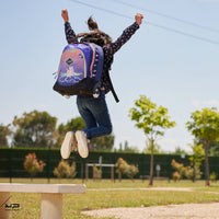 sac à dos ; sac à dos à roulettes ; sac à roulettes ; sac à roulettes primaire ; phosphorescent ; roulettes lumineuses ; recyclé ; violet ; rose ; fille ; licorne ; evasion ; chateau ; sac à dos à roulettes licorne evasion